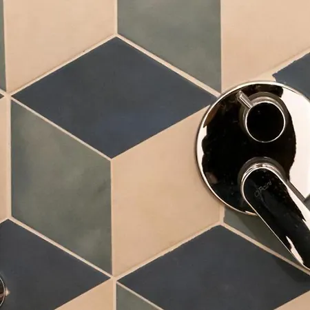 Josef 3* פולסנו